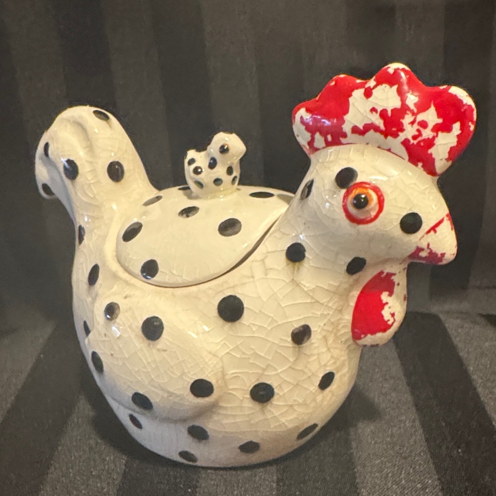 Rustic Matching Polka Dot Rooster/Chicken Sugar Bowl and Creamer - Picture 6 of 16